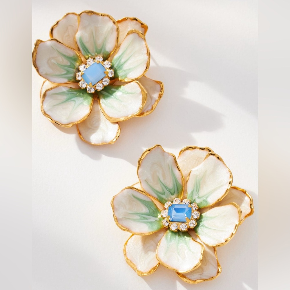 NWT Anthropologie “The Pink Reef” Handmade Flower Earrings - Picture 1 of 3